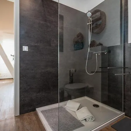 아파트 Ferienwohnung-zwischen-den-seen 레힐린